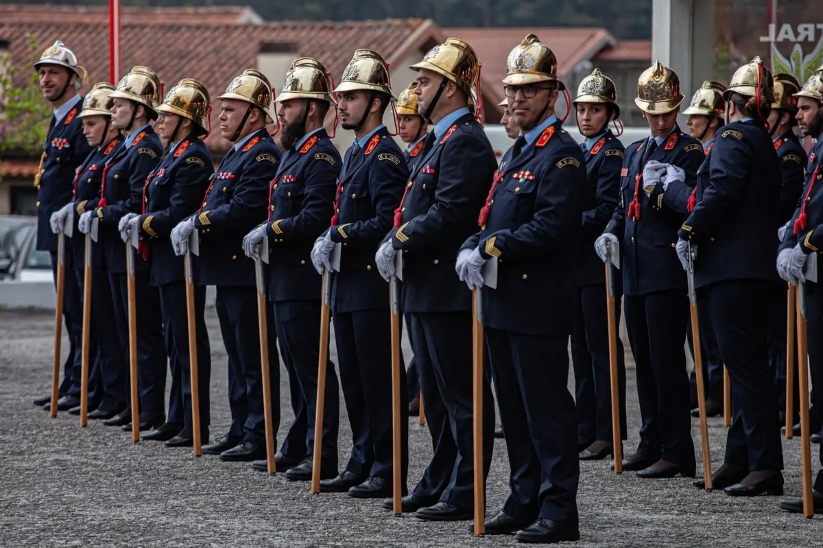Bombeiros de Cete fazem anos. Há novas viaturas e um quartel requalificado