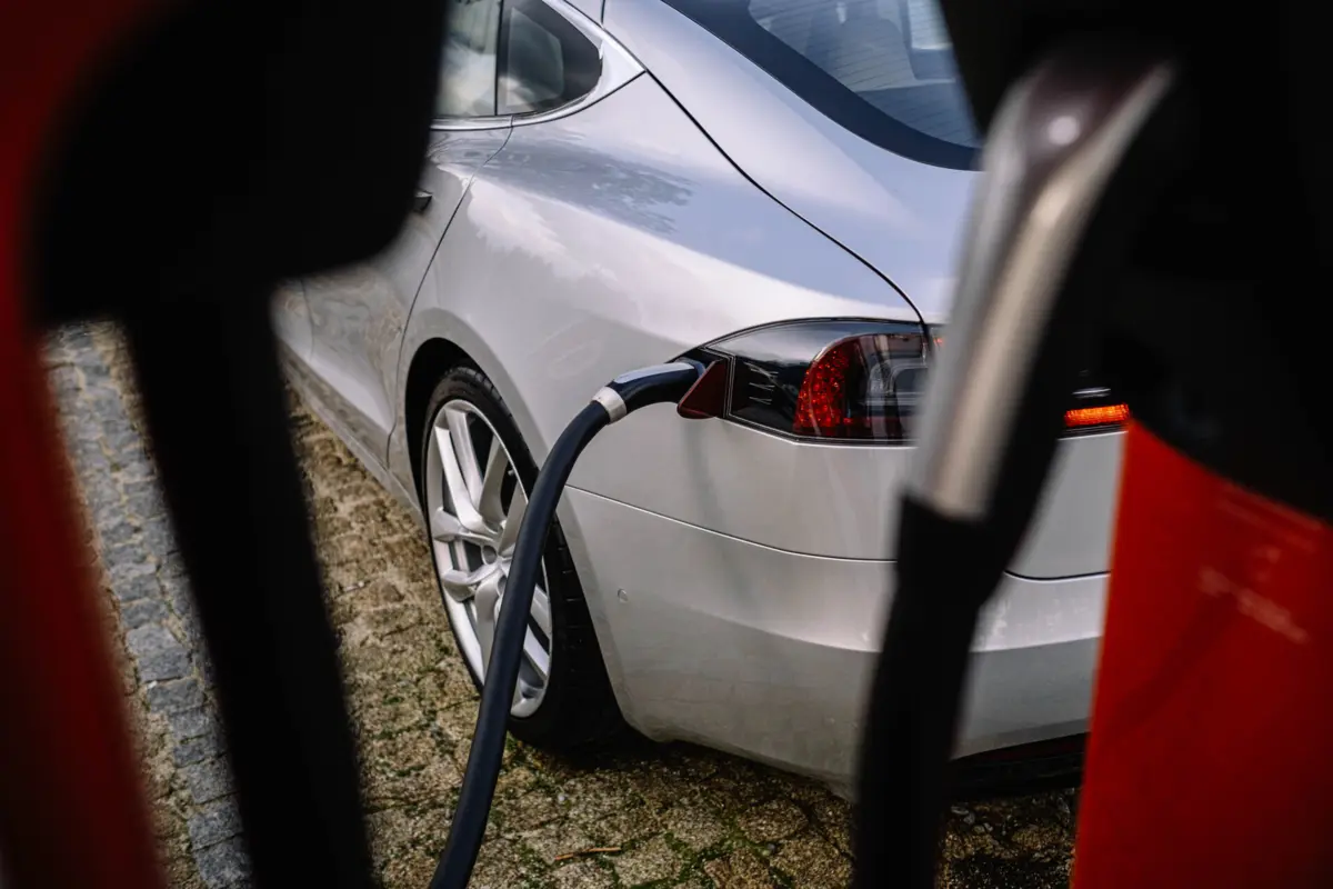 Projeto contempla criação de postos de carregamento