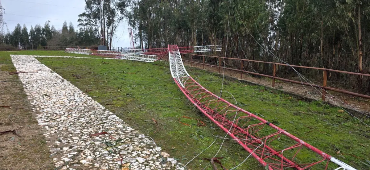 Imagem de contexto do artigo Vento derruba torre de emissão da MundialFM em Vila Nova de Poiares