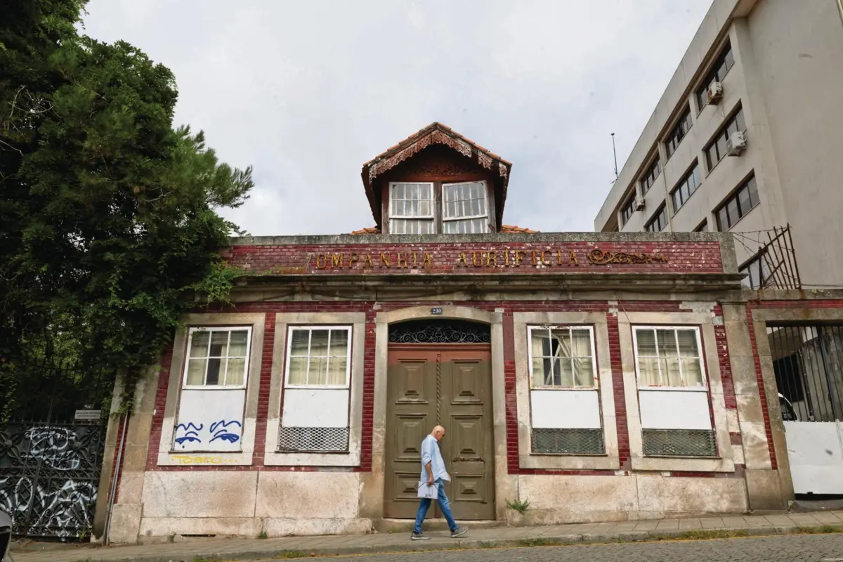 Durante mais de 150 anos, a fábrica produziu objetos de ourivesaria e estampagem de metais