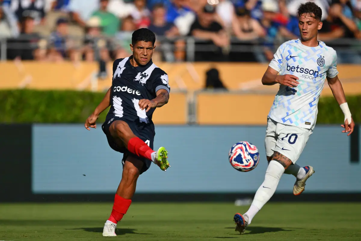 Peruano deve reforçar a equipa leonina