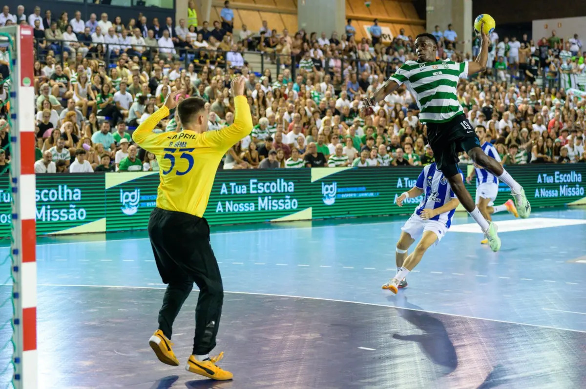 Mamadou Gassama frente a Rêma