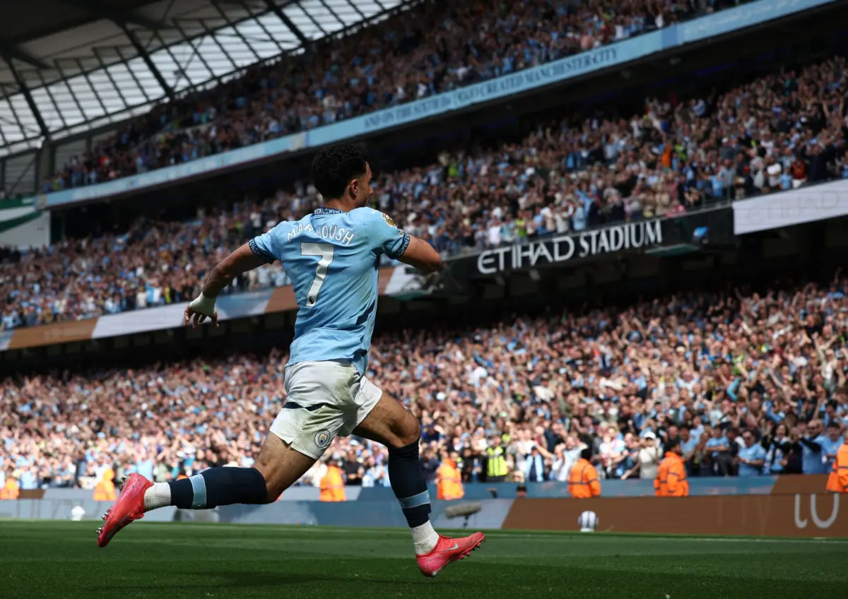 Manchester City venceu por 5-2