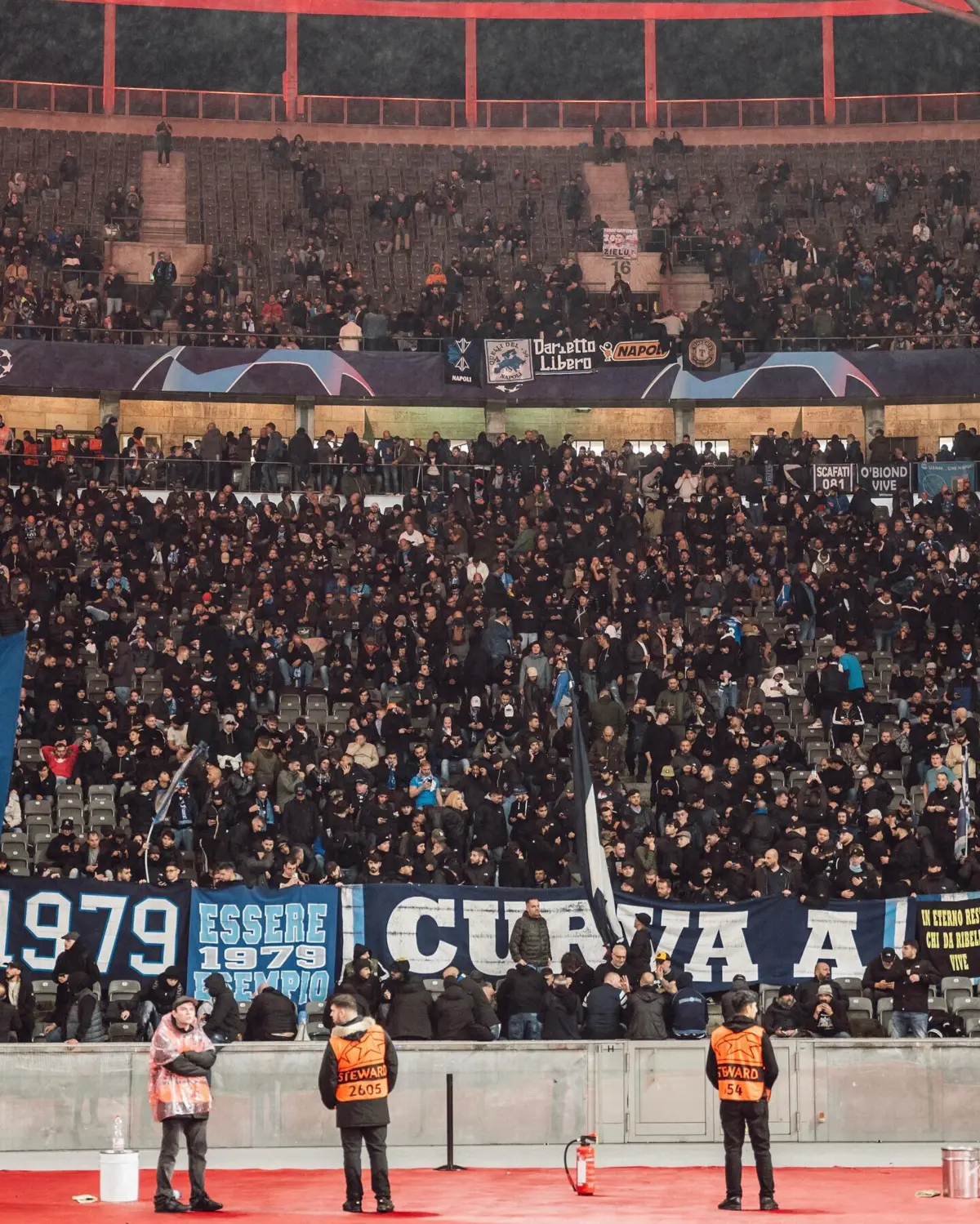 O adepto, de 42. não tinha bilhete para assitir ao confronto entre Nápoles e Milan.