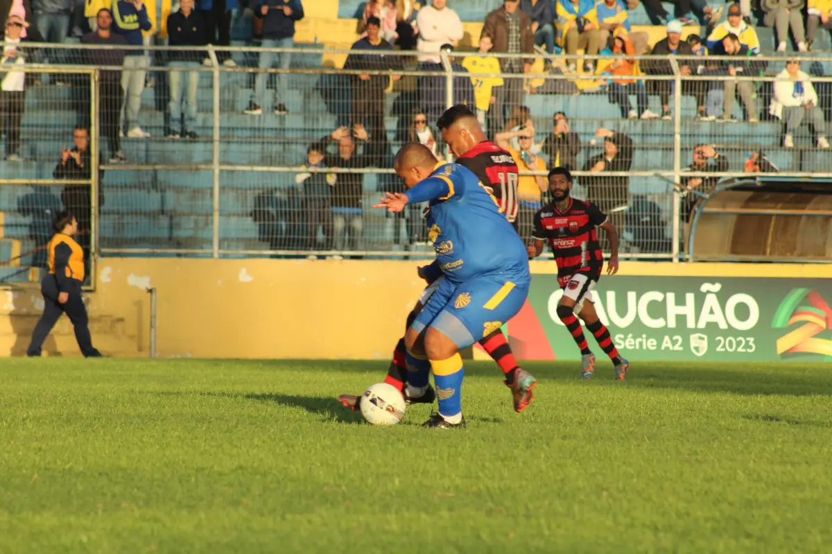 Walter chegou a pesar 137 quilos