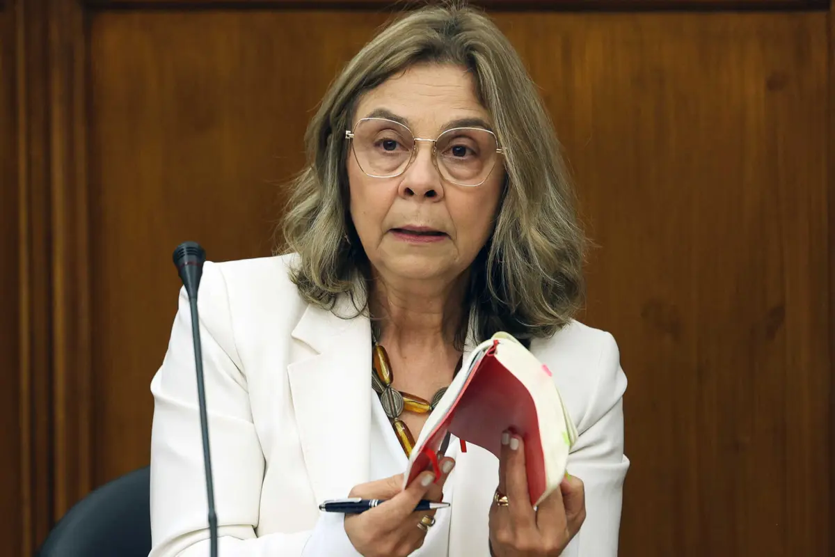 Ana Paula Martins, ministra da Saúde