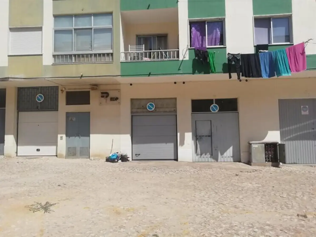 Jovem foi morto à facada numa garagem no concelho do Seixal