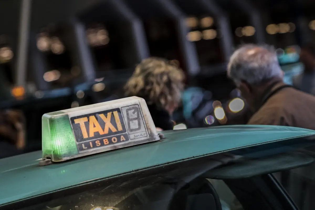 Imagem de contexto do artigo Taxista queixa-se de sequestro violento em Lisboa