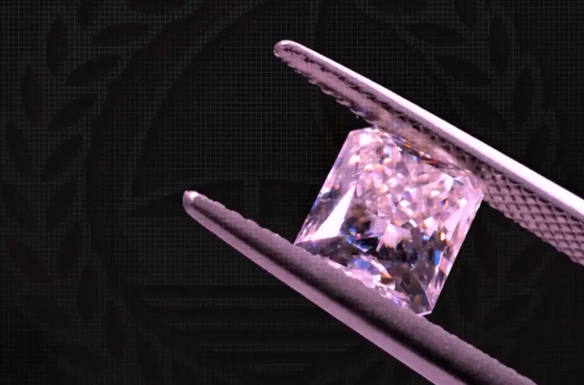 Diamante está avaliado em 21,4 milhões de euros