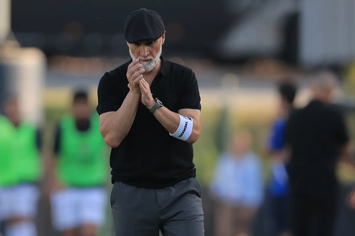 Álvaro Pacheco estreou-se da melhor forma no comando do V. Guimarães