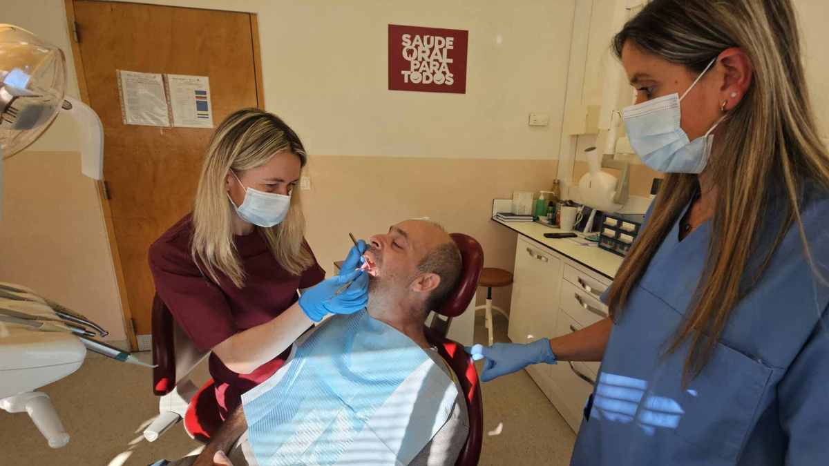 Pela cadeira de dentista passaram 15 mil utentes, com destaque para a estreia dos mais velhos