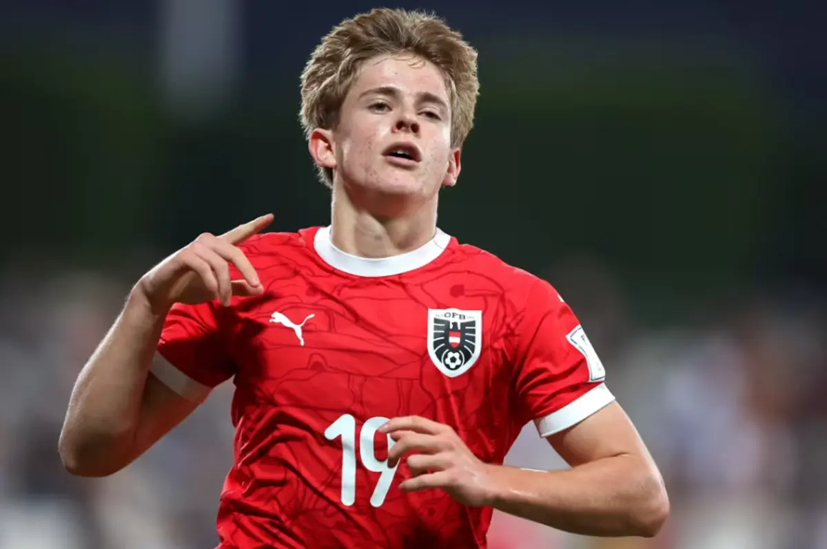 Moser bisou na partida