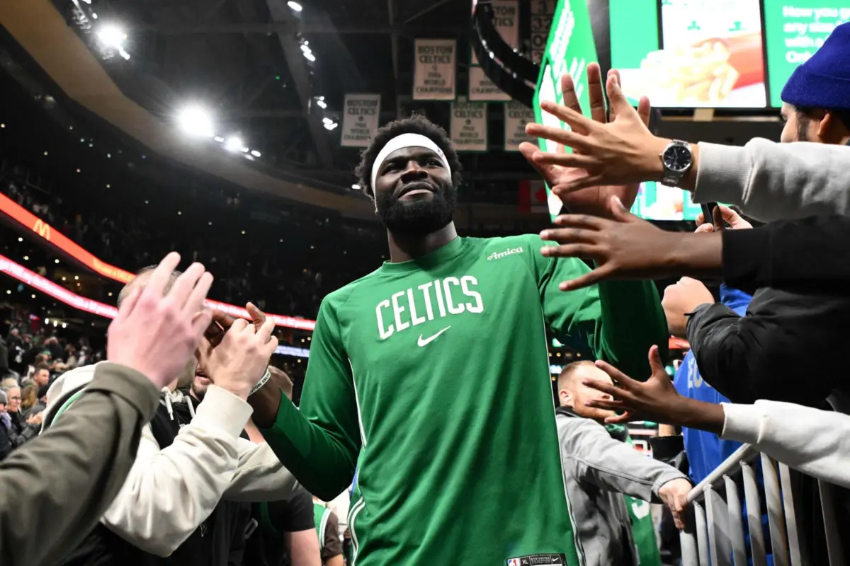 Neemias continua em destaque nos EUA