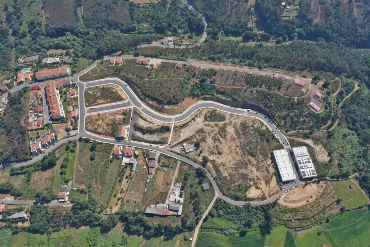 Nova Zona Industrial de Tardariz em S. Pedro da Cova