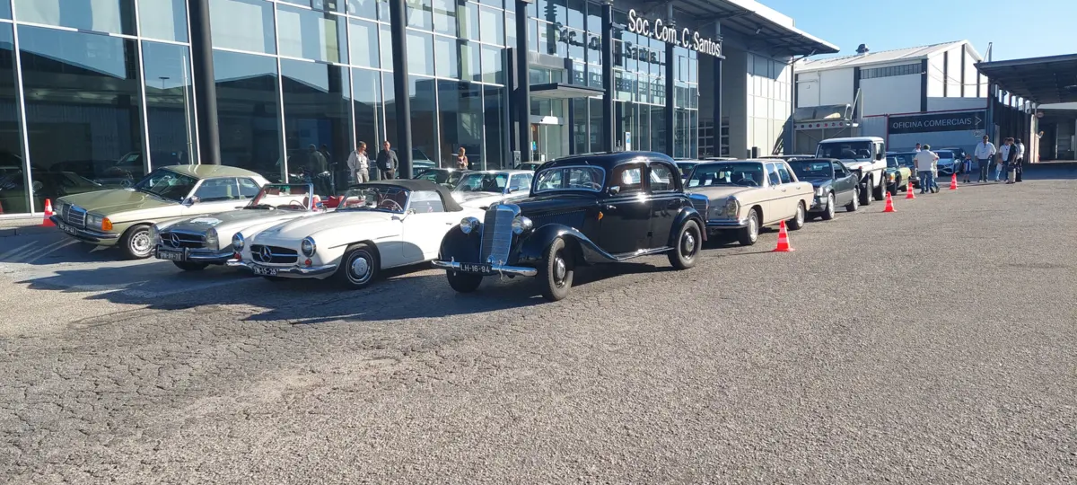 Mercedes de 1938 foi uma das atrações do passeio