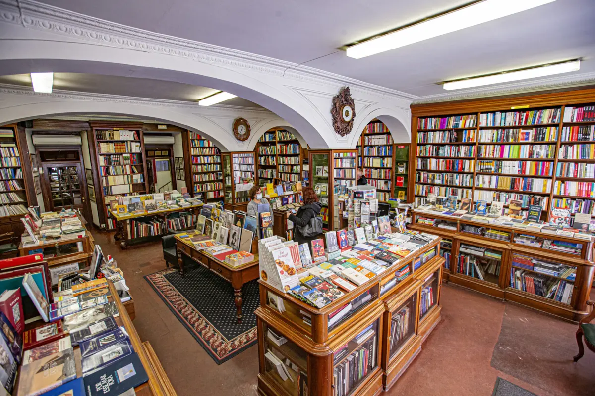 Cerca de 300 livrarias de todo o país aderiram à medida