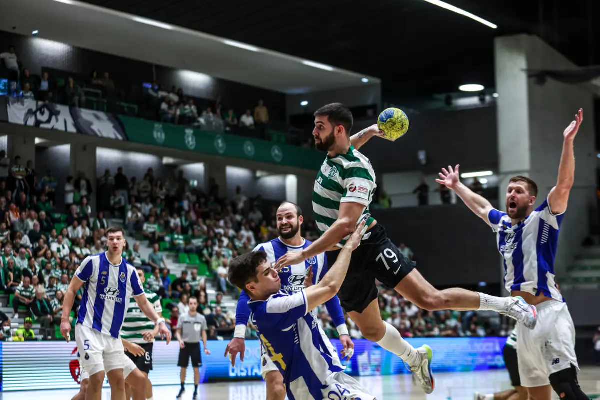 Martim Costa festejou o 23.º aniversário com mais uma boa exibição na vitória do Sporting