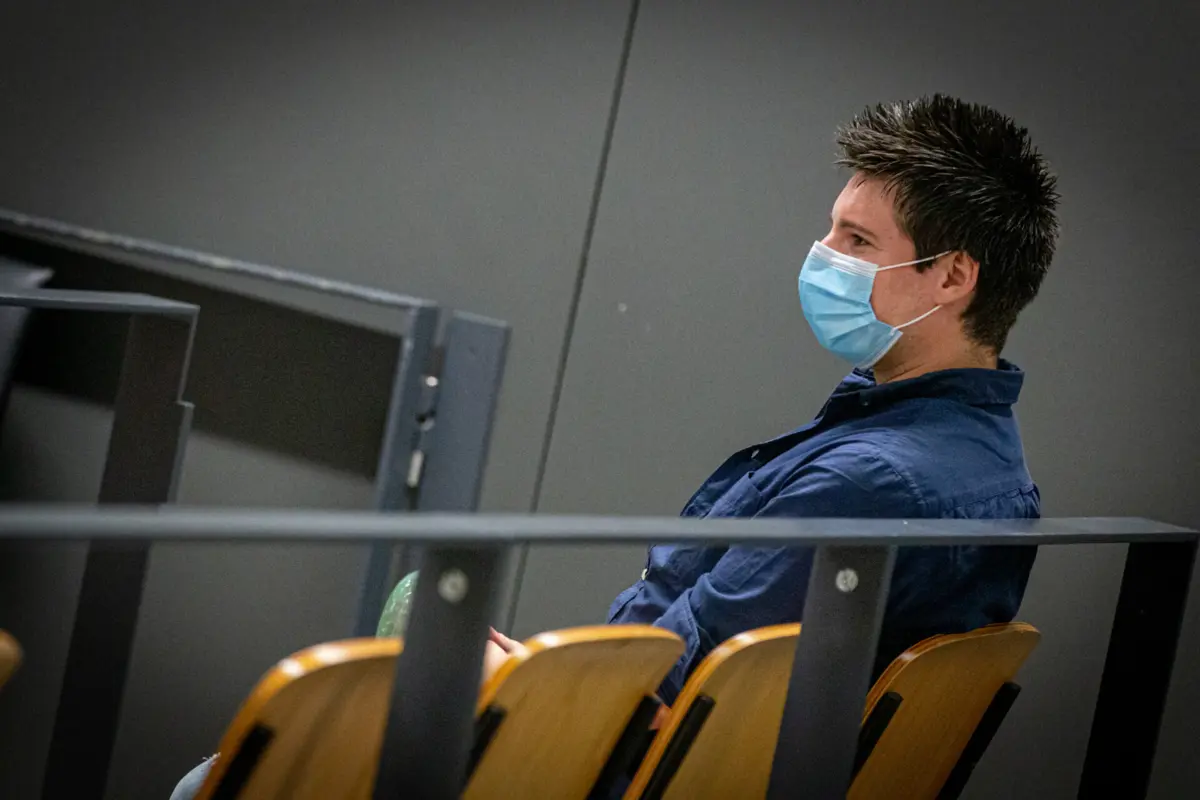 Rui Pinto foi condenado no caso "Football Leaks", em setembro de 2023, pelo Juízo Central Criminal de Lisboa, a quatro anos de prisão com pena suspensa