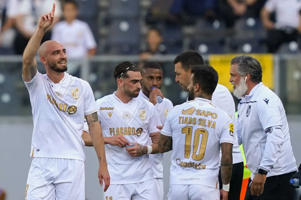 V. Guimarães tem um investidor com ramificações ao Aston Villa