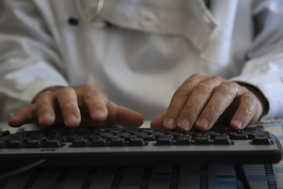 Reorganização das equipas médicas, contratação de novos profissionais e implementação de ajustamentos estratégicos permitiu alcançar a cobertura total