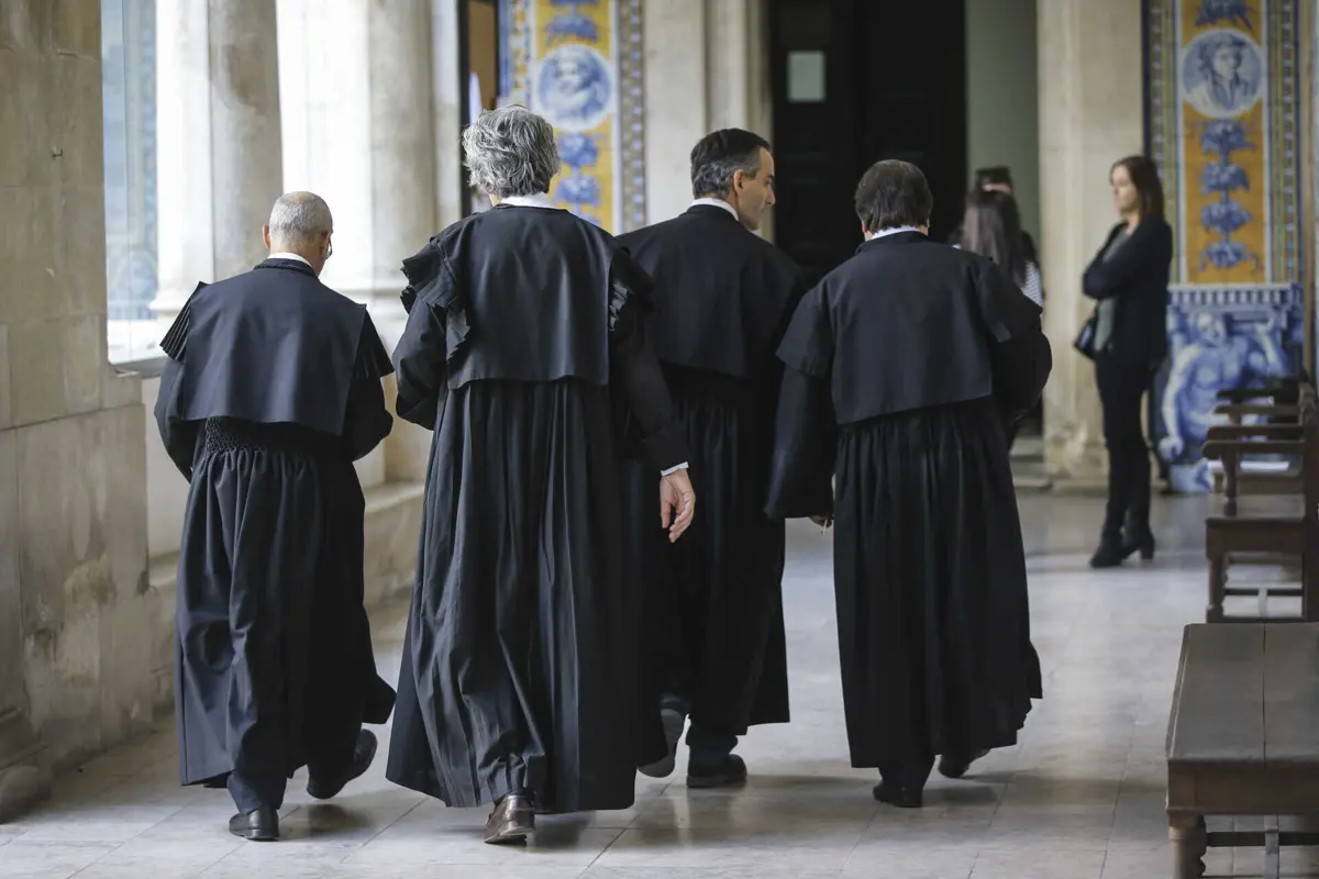 Arguida vai a julgamento no Tribunal de Coimbra