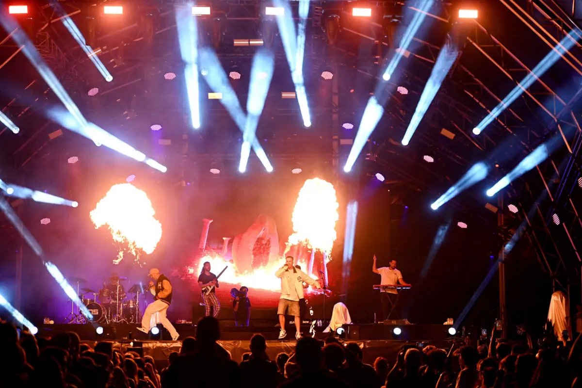 Imagem de contexto do artigo No “Dia da Criança” e de Matias Damásio, estes são os horários do Sol da Caparica