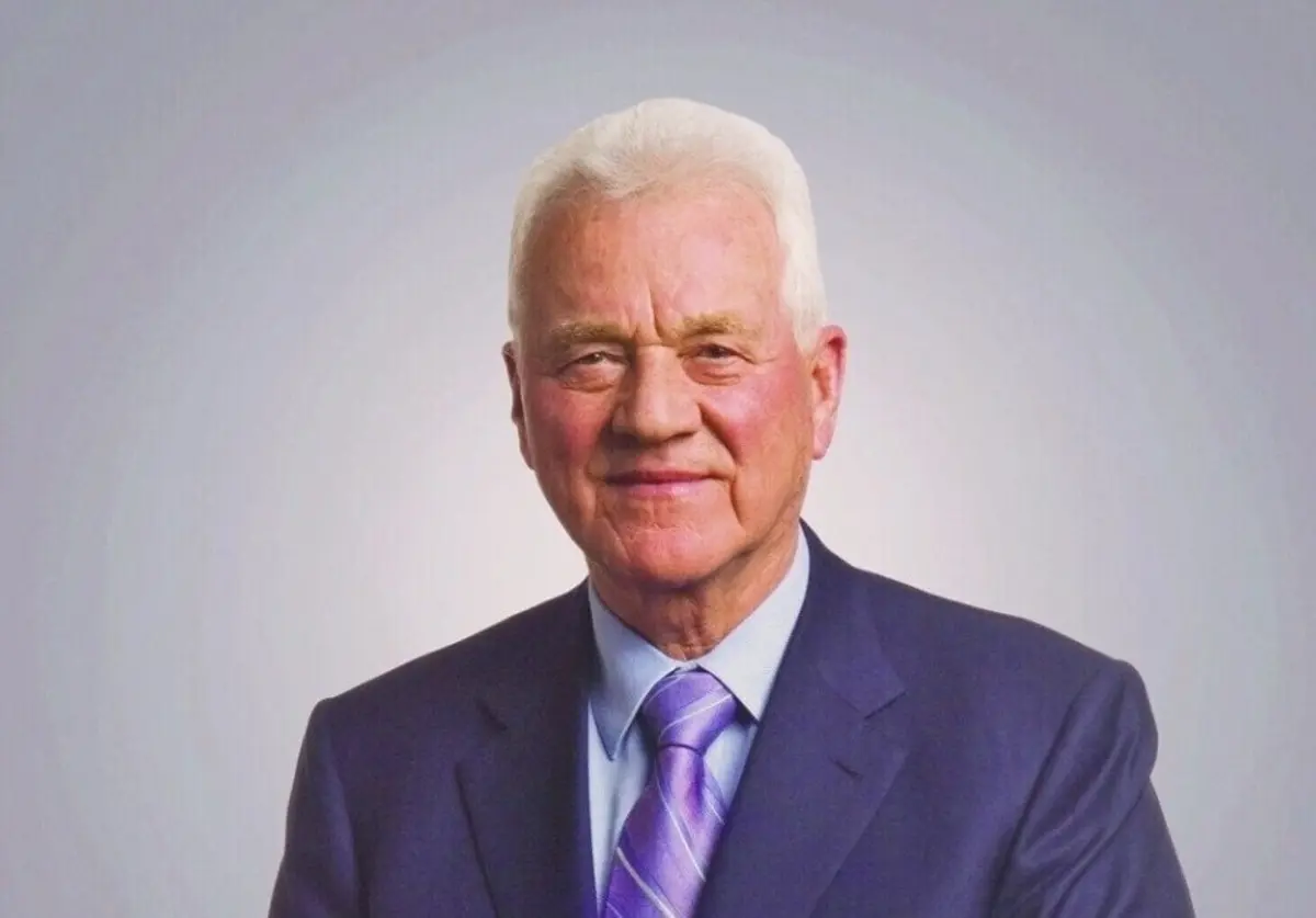 Imagem de contexto do artigo Magnata canadiano Frank Stronach acusado de agressão sexual por dez mulheres