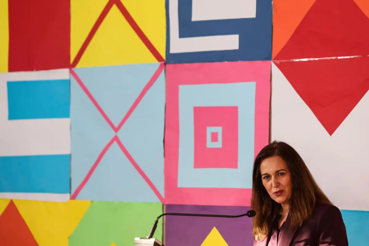 A ministra da Justiça, Rita Alarcão Júdice, durante a visita ao Estabelecimento Prisional de Tires