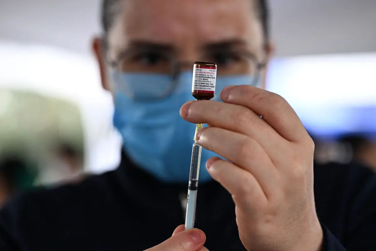 A vacinação recomendada para crianças nos EUA é evitada ou adiada por um em cada seis pais