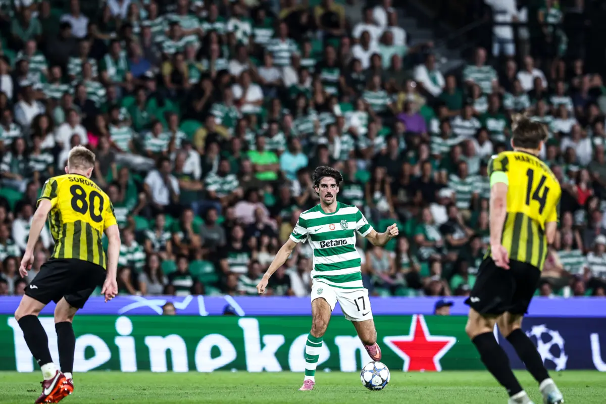 Extremo bisou na vitória sobre o Kairat