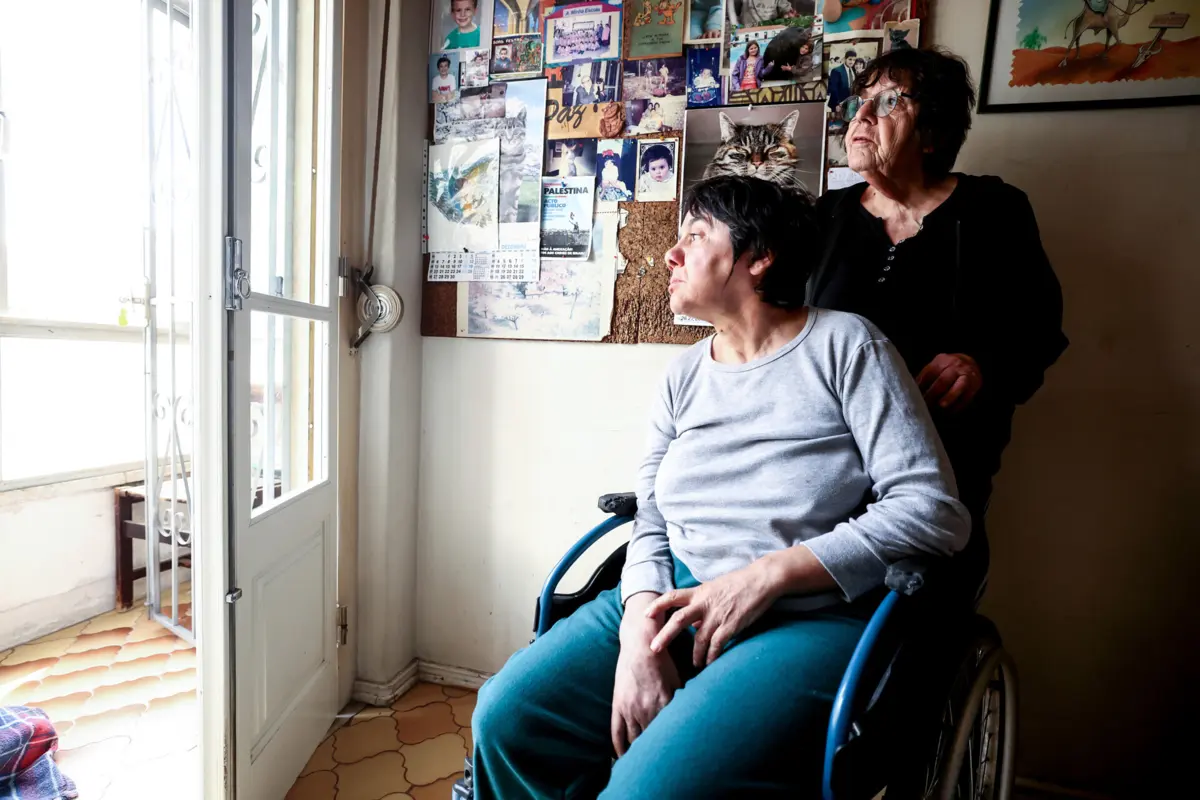 Helena Rato acompanha a filha Gabriela em todas as eleições. Nas europeias de 2024, Gabriela teve de votar no exterior