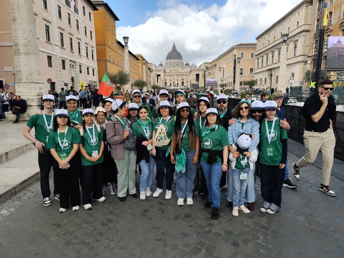 Grupo de Ermesinde em Roma para o Jubileu dos Adolescentes
