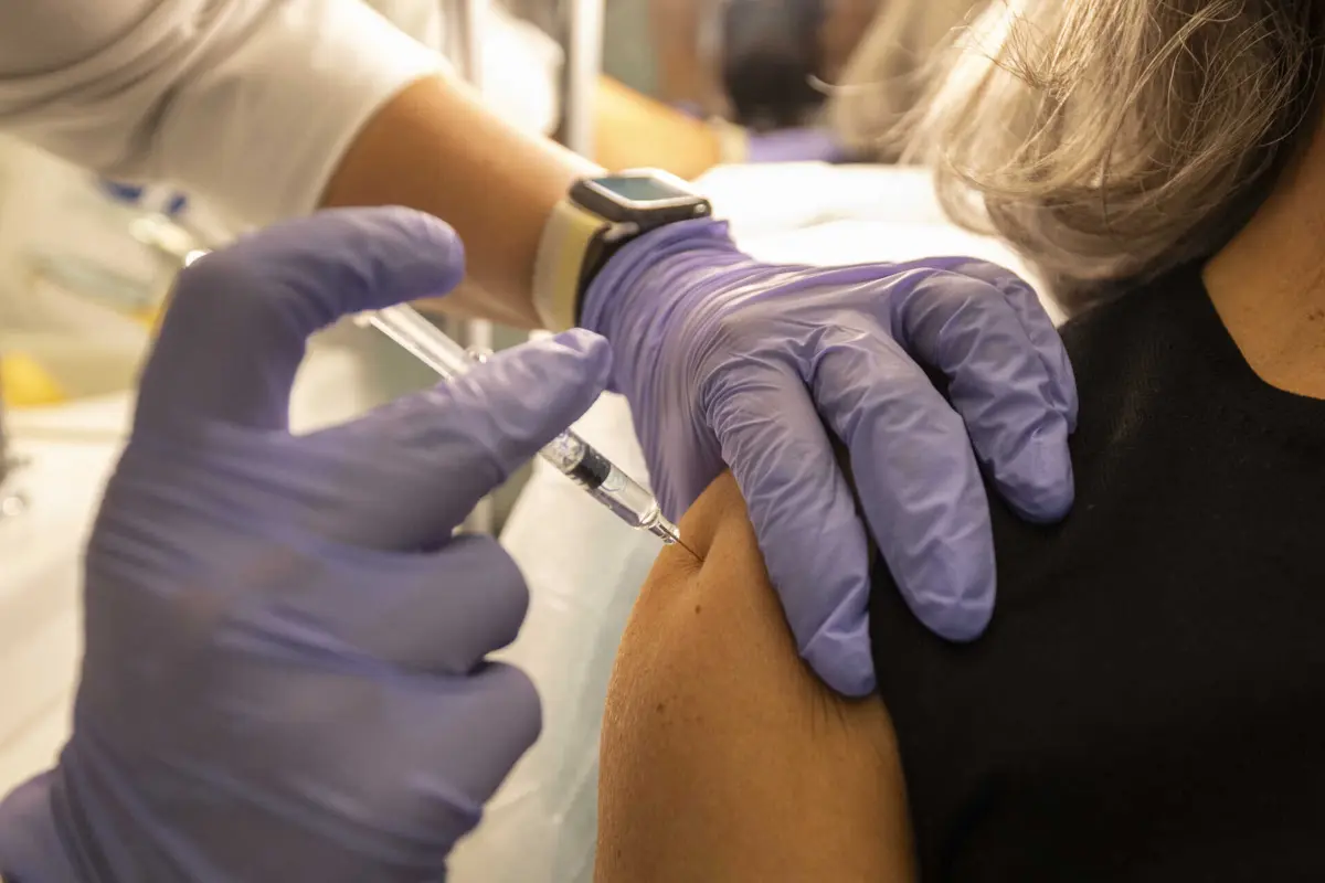 Cobertura vacinal contra a gripe nas pessoas com 60 ou mais anos é de 61,87%