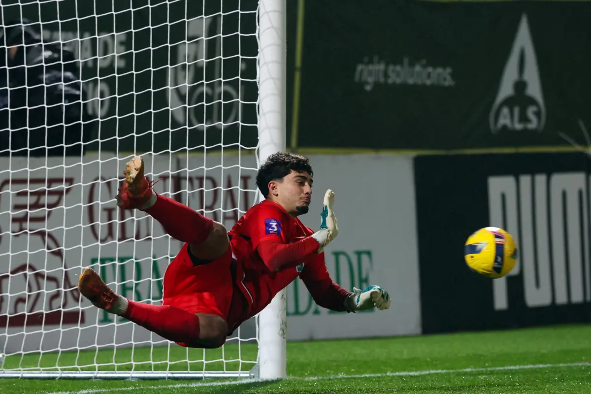 Duarte Almeida esteve em grande nível na baliza