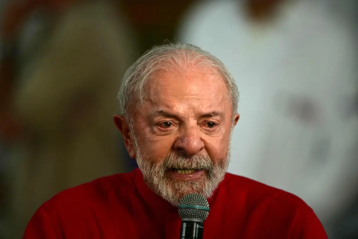 De acordo com Lula da Silva, Darren Beattie só entrará no país quando o ministro da Saúde do Brasil puder entrar nos EUA