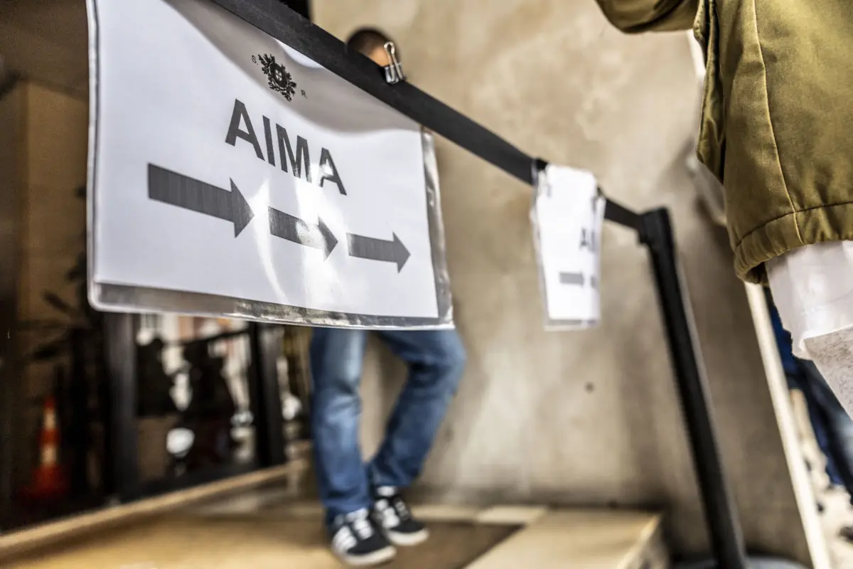 Para tentar legalizar a sua permanência no país, o magrebino dirigiu-se às instalações da AIMA e manifestou o interesse em permanecer em Portugal