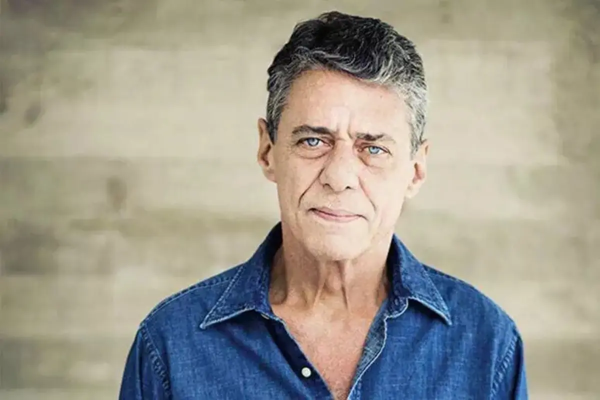 Chico Buarque revisita a infância no seu novo livro, "Bambino a Roma"