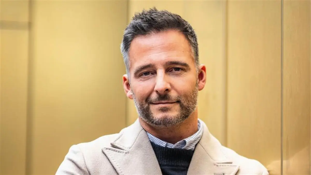 Merijn Van de Laar é especialista em sono e psicólogo e acaba de lançar o livro "Dormir como um Homem das Cavernas"