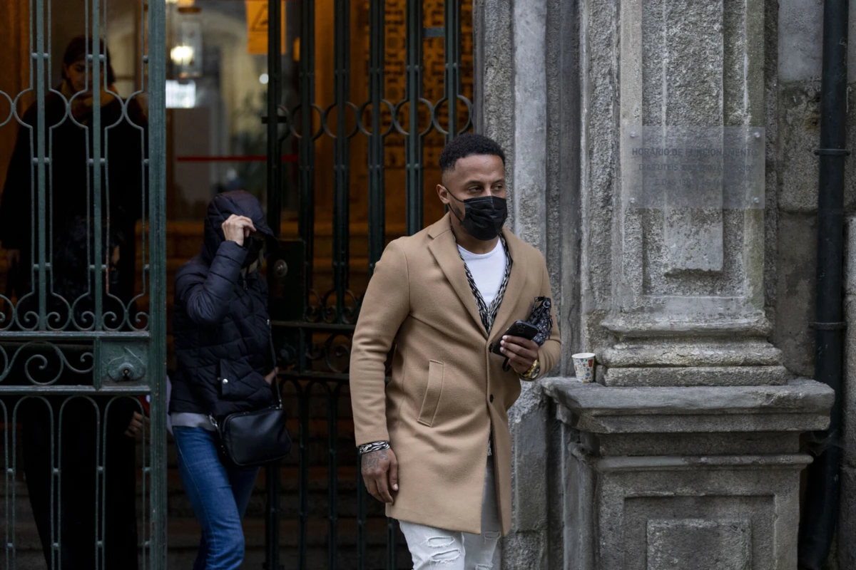 Paulo Lemos garantiu que arma disparou quando bateu no chão