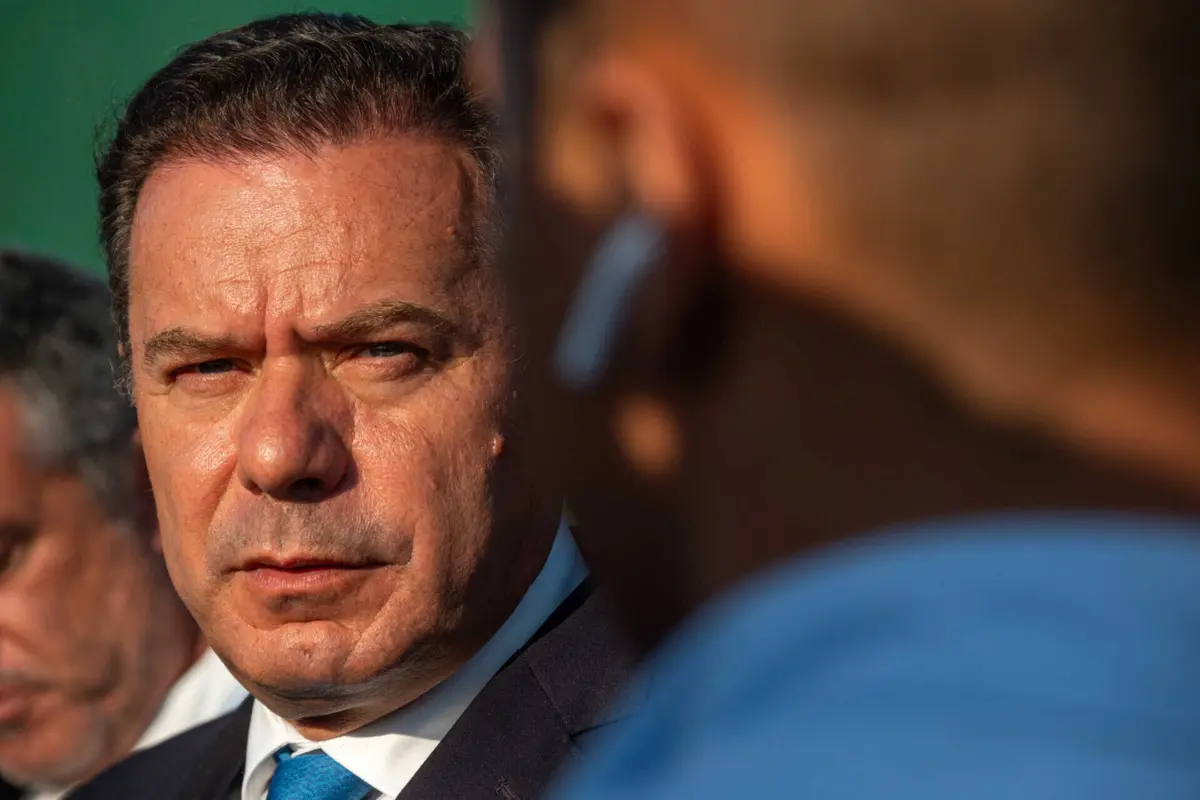 Imagem de contexto do artigo Moção de censura ao Governo: os passos de uma polémica sobre imobiliário