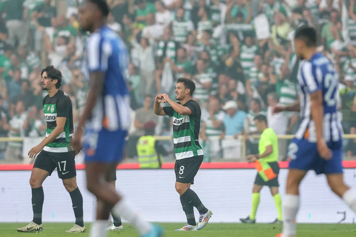 Imagem de contexto do artigo Supertaça: F. C. Porto completa reviravolta e vence o Sporting