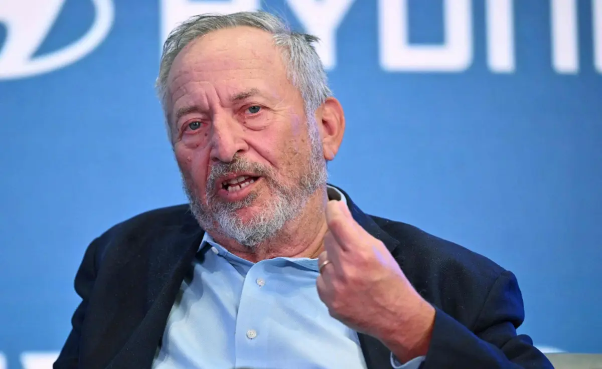 Larry Summers foi secretário do Tesouro durante o governo do presidente Bill Clinton (1993-2001)
