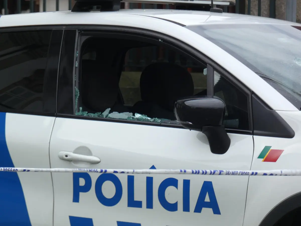Estragos causados pelo iraquiano no Comando da PSP de Braga