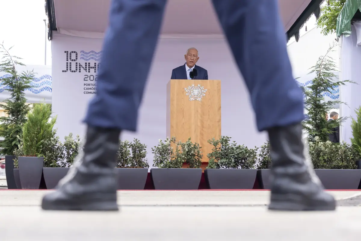 Imagem de contexto do artigo Marcelo condena ataque de extrema-direita contra ator: "Não queremos voltar a viver em ditadura"