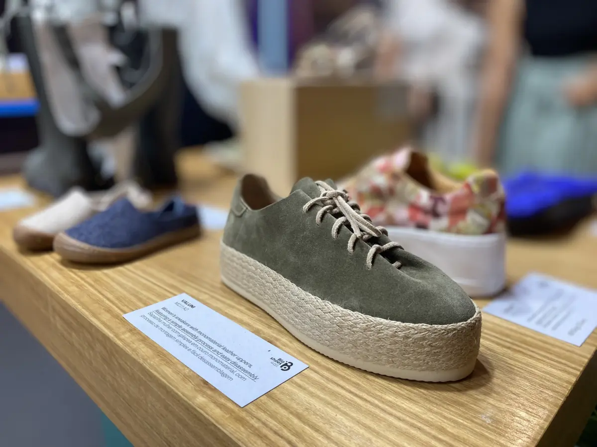 Subprodutos alimentares e florestais viram sapatos