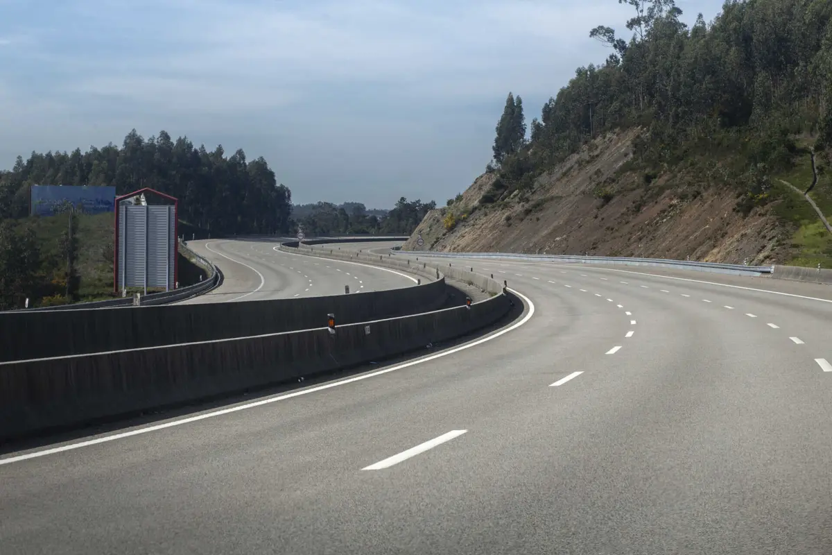 Avança ligação da A8 à Área das Palhagueiras