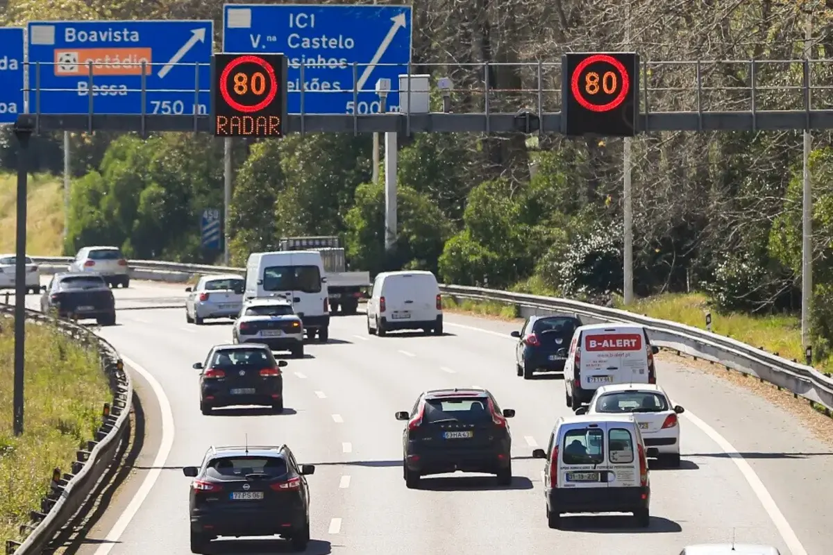 Há 37 novos locais de controlo da velocidade