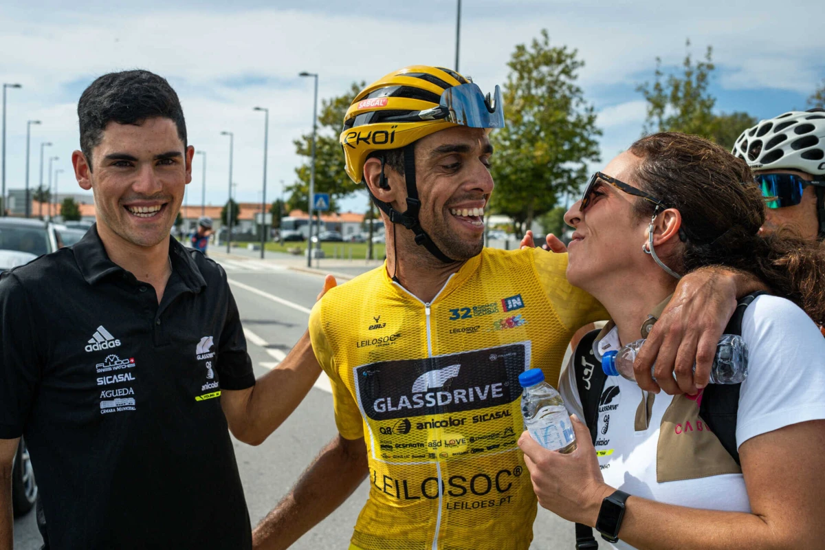 Felicidade de Rafael Reis e companhia com a segunda vitória no Grande Prémio JN