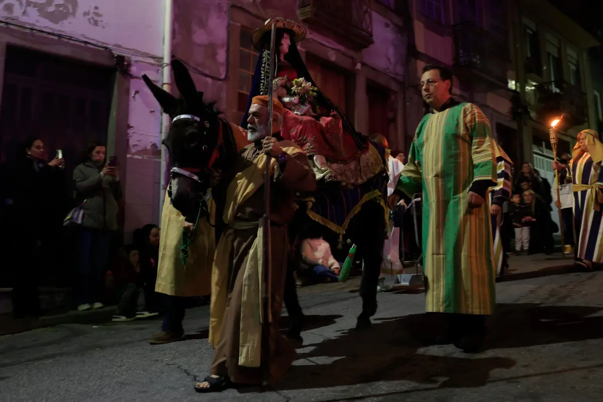 As atenções principais centram-se na burrinha que carrega a imagem de Nossa Senhora no quadro bíblico que retrata a fuga da Sagrada Família para o Egito