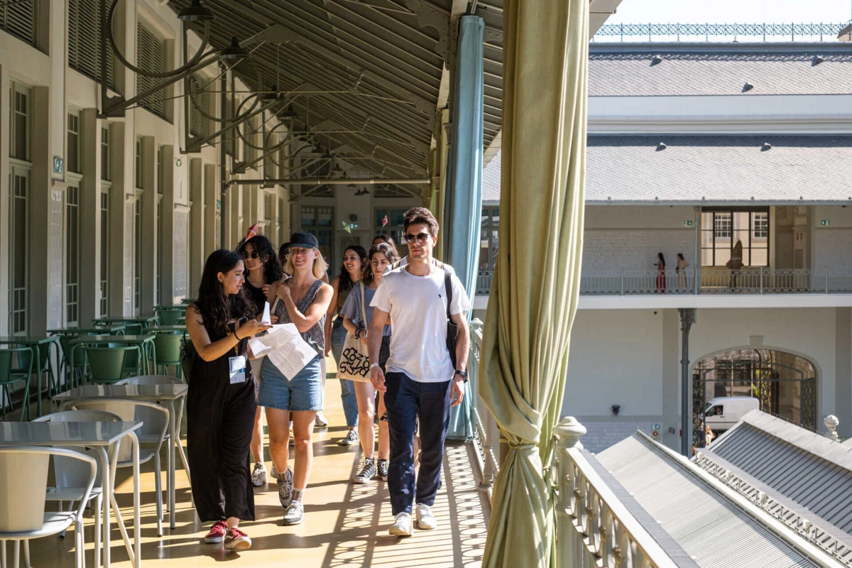 Imagem de contexto do artigo Alunos de vários países unidos pela ciência